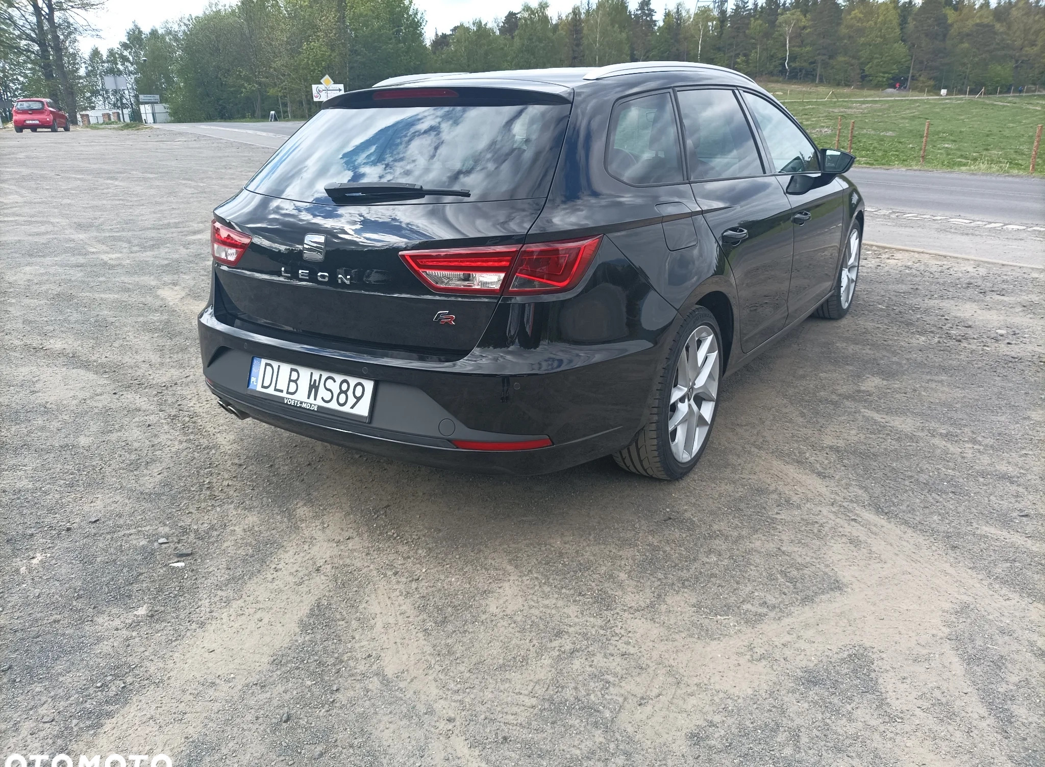 Seat Leon cena 58900 przebieg: 111100, rok produkcji 2016 z Drohiczyn małe 326